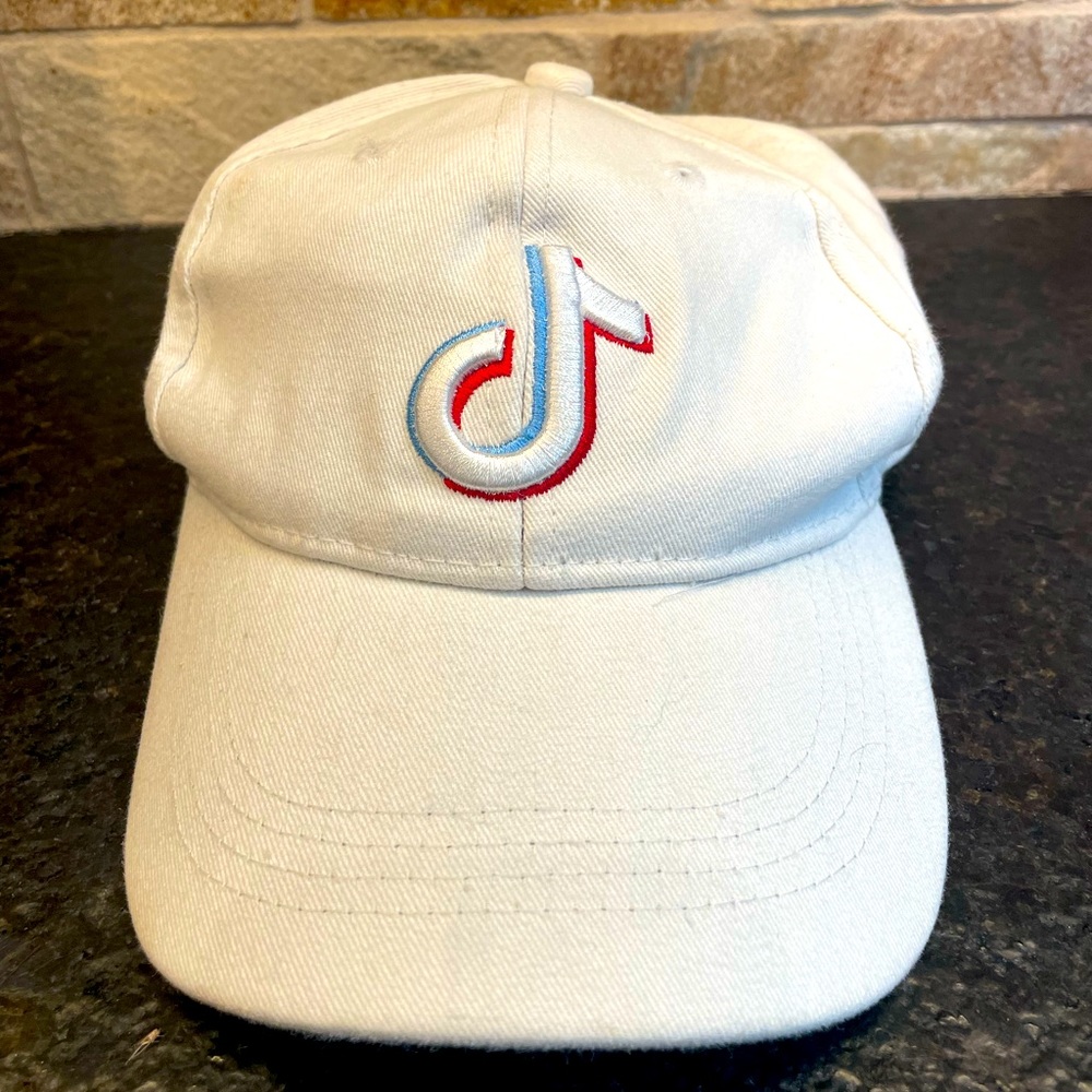TikTok Womens Golf Hat Cap White Blue Red - GUC!